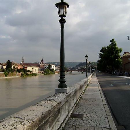 Porta Vittoria Apartment Verona Kültér fotó
