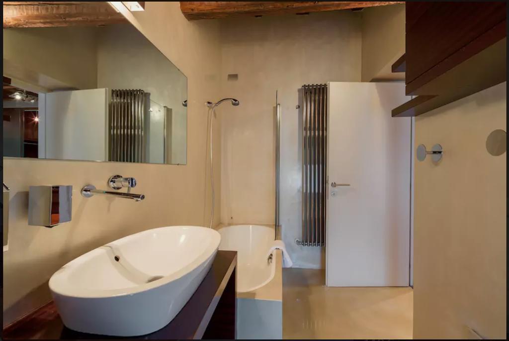 Porta Vittoria Apartment Verona Kültér fotó