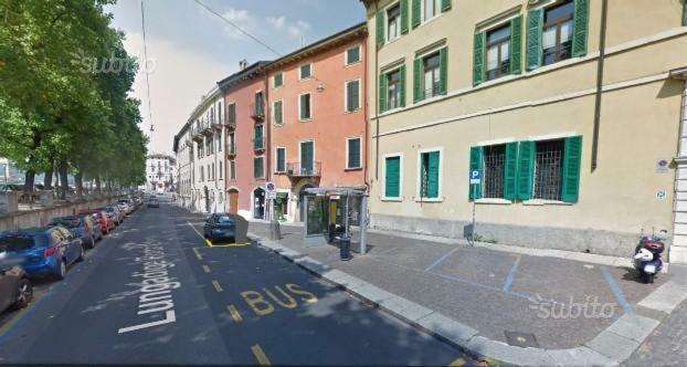 Porta Vittoria Apartment Verona Kültér fotó
