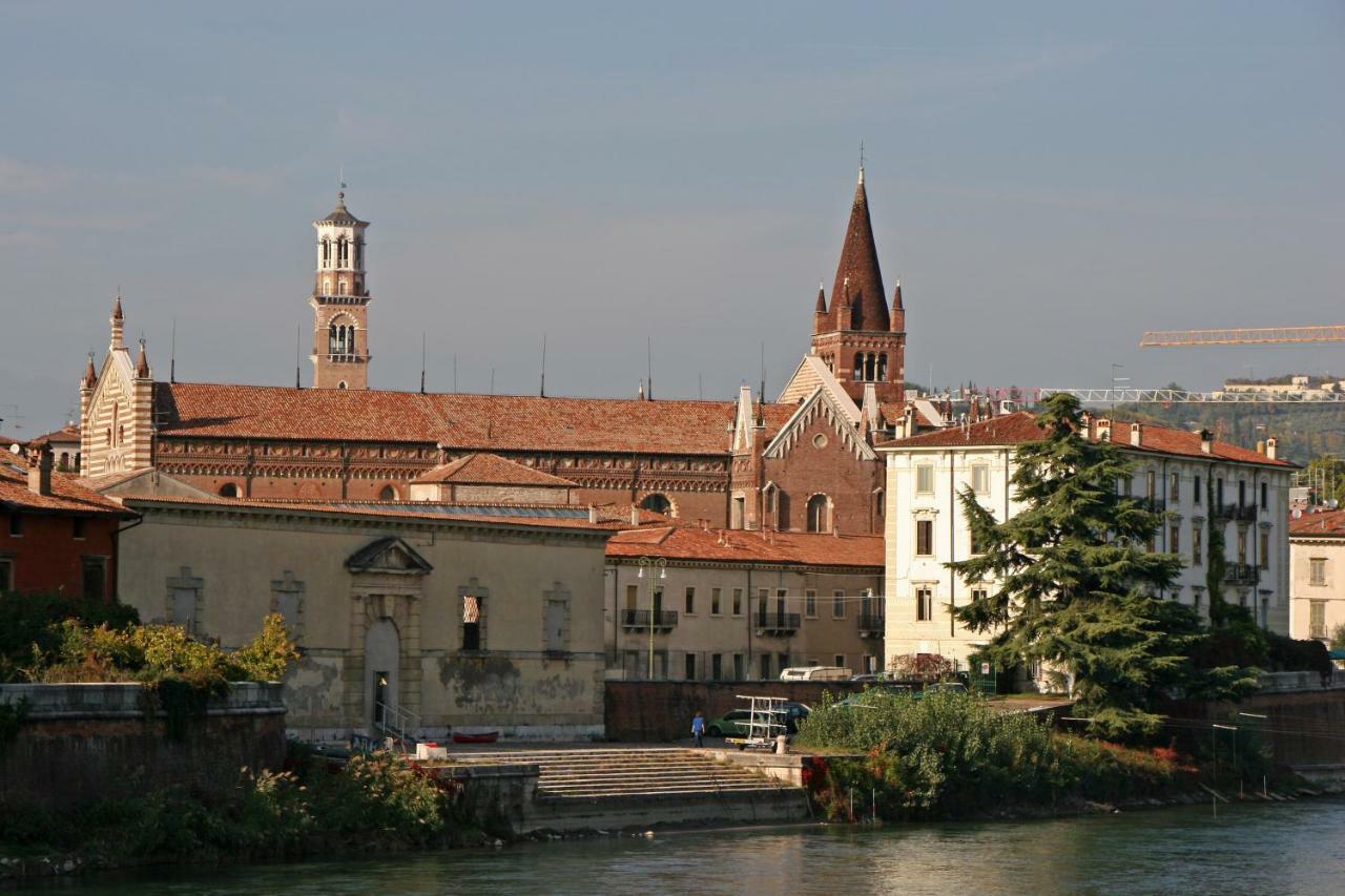 Porta Vittoria Apartment Verona Kültér fotó